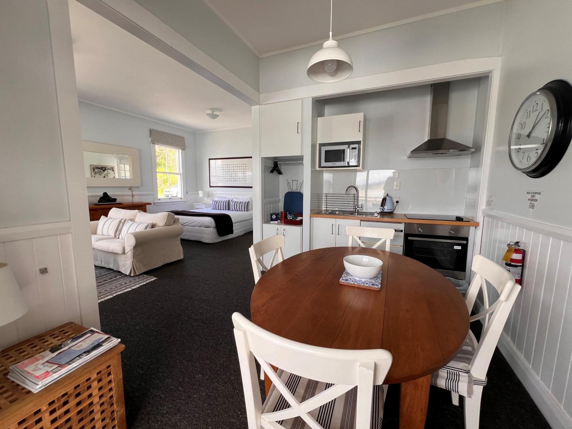 Mangonui Waterfront Apartments Dış mekan fotoğraf
